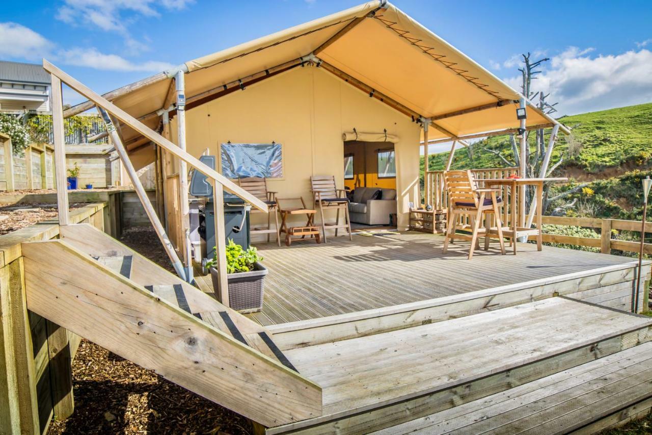 Country Retreat Glamping Hotel นิวพลีมัธ ภายนอก รูปภาพ